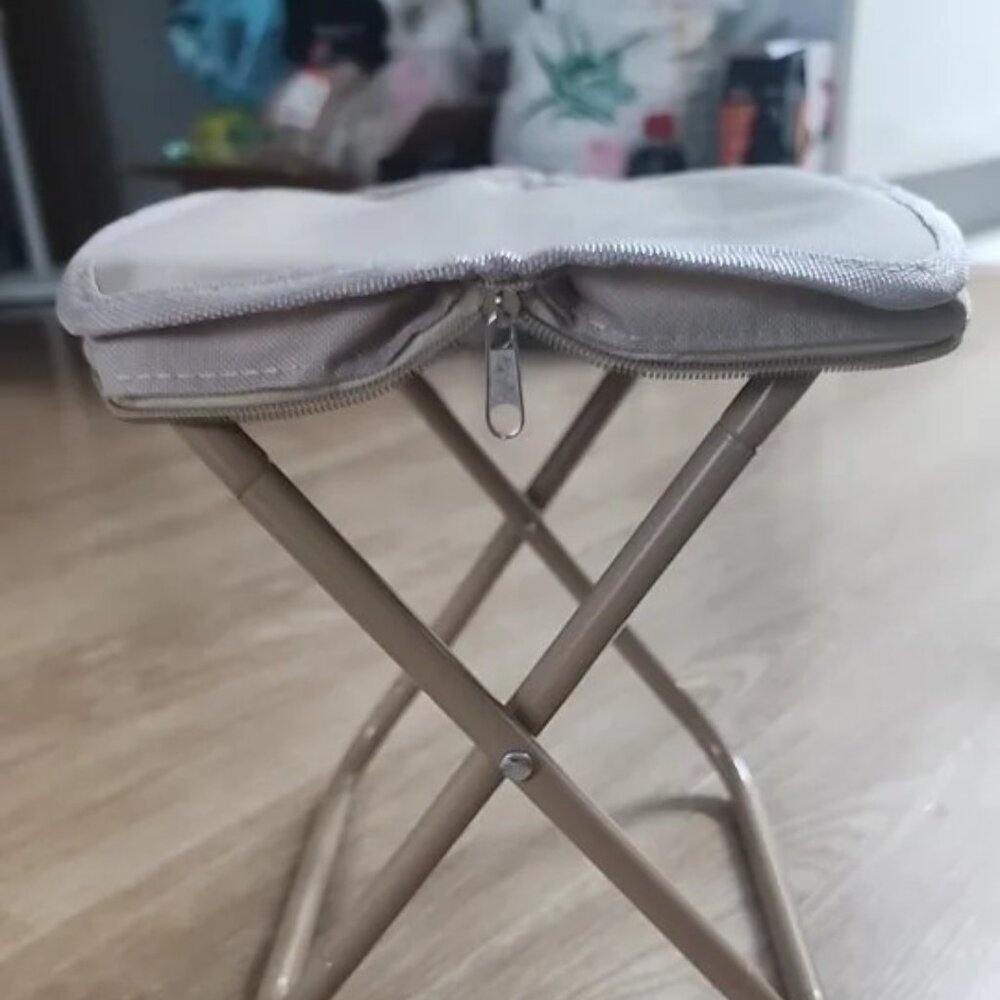 Portable Folding Mini Stool Easy to Carry Anywhere